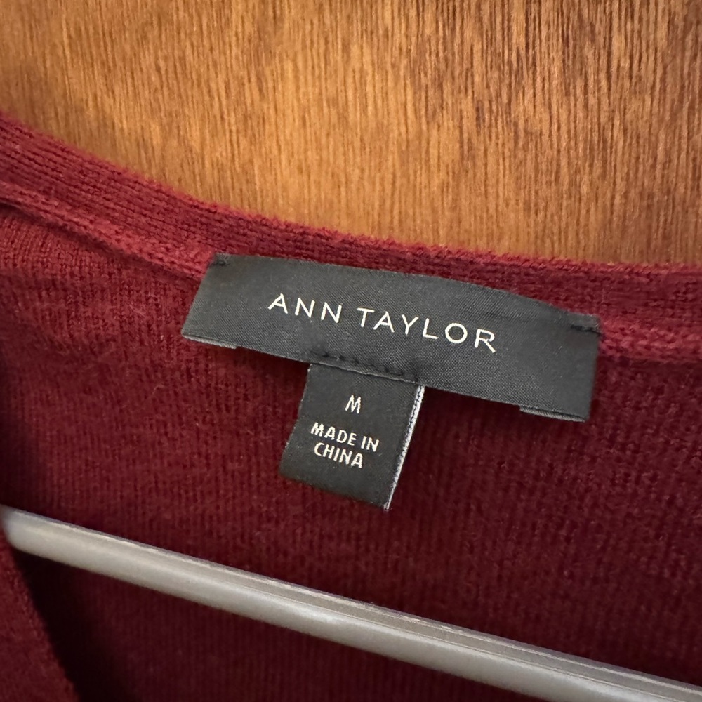 Ann Taylor Burgundy V-Neck Peplum Top - Picture 2 of 3